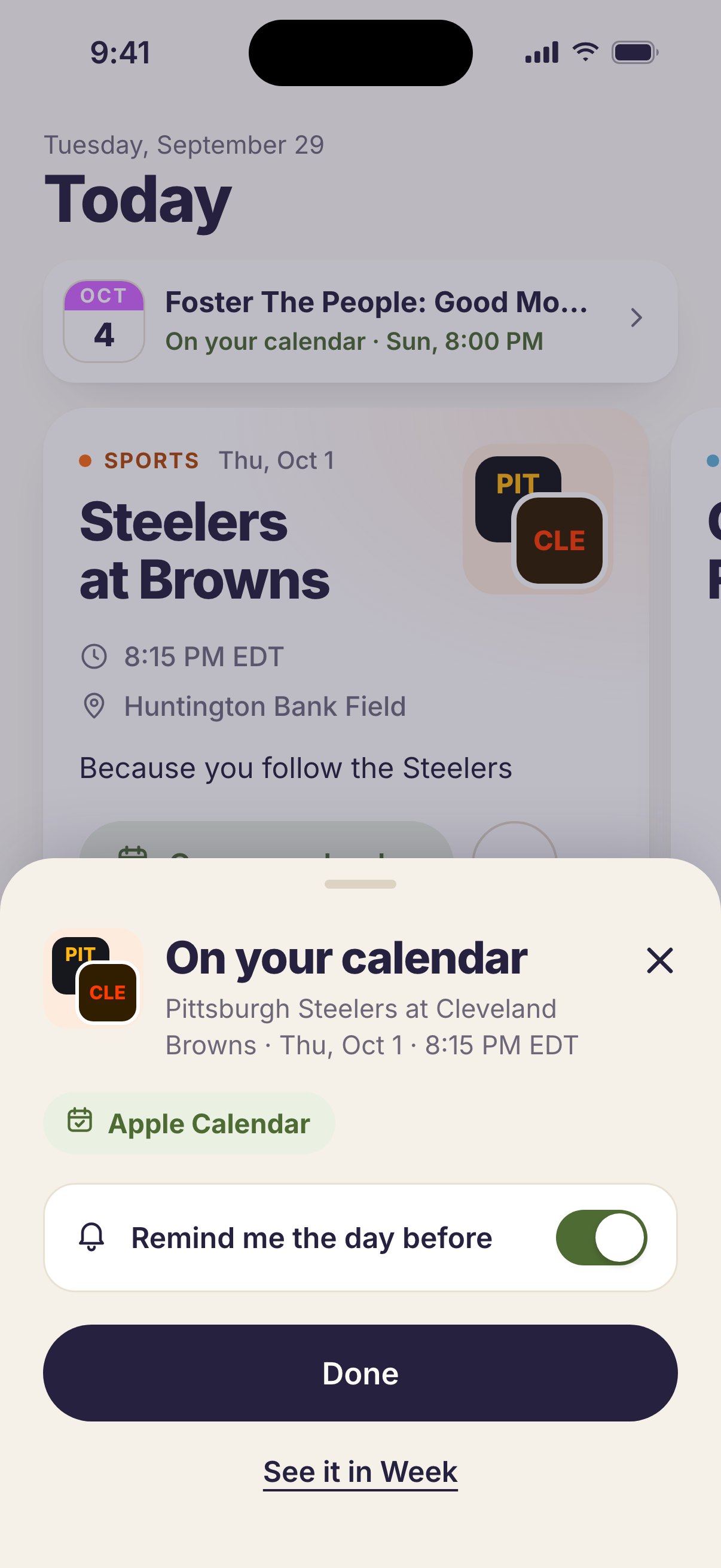 intori confirming the Steelers game is on your calendar in Apple Calendar, with a switch to be reminded the day before